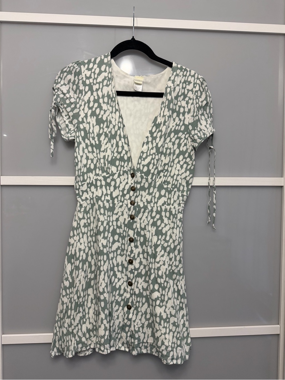 LSpace Women's Sage Green & White Button-Front Summer Dress